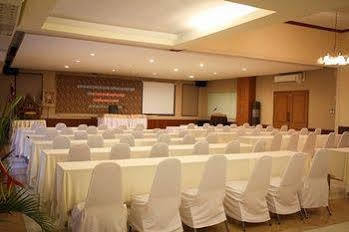 Hillside Country Home Golf & Resort Kabin Buri 외부 사진